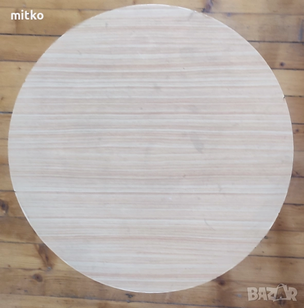 Кръгла дървена холна маса, снимка 1