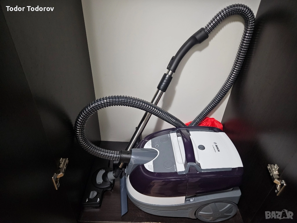 Bosch BWD41720- прахосмукачка за мокро и сухо почистване, снимка 1