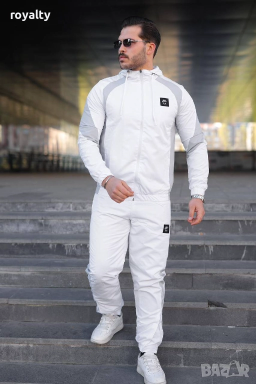 Nike НА ЕДРО Спортен Мъжки Екип 5 бр., снимка 1