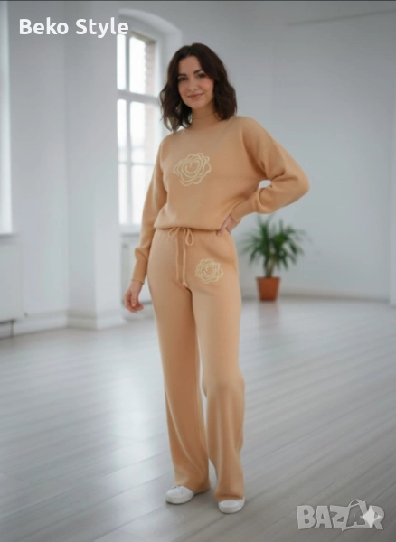 Три модела дамски комплект Материя Финно плетиво, снимка 1