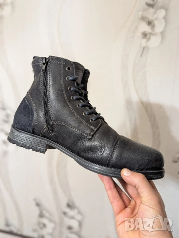 боти от естествена кожа с вълнен хастар S.Oliver номер 45 , снимка 13 - Мъжки боти - 53359791