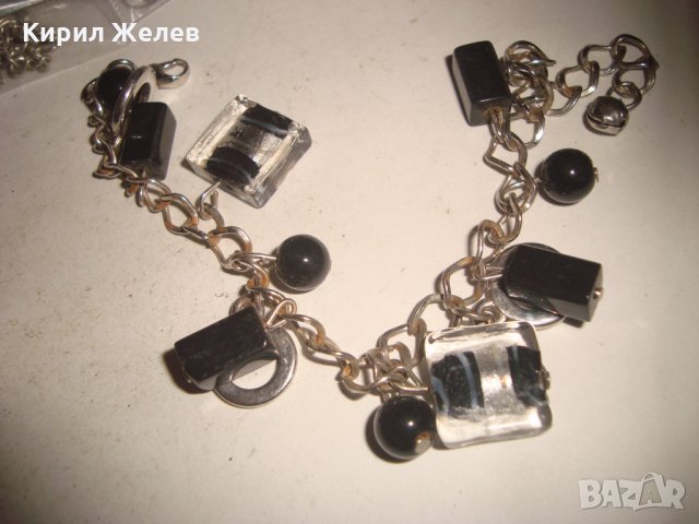 КРАСИВА АРТ ГРИВНА с ЦВЕТНО ВЕНЕЦИАНСКО СТЪКЛО 20772, снимка 2 - Гривни - 32239685