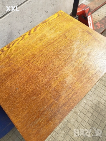 Руска шевна машина , снимка 2 - Шевни машини - 51709157