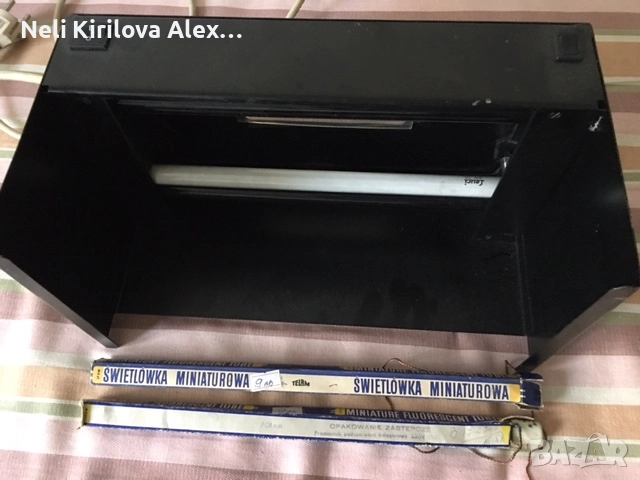 Апарат тестер за фалшиви банкноти с две резервни лампи