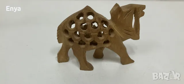 Малка статуетка на камила с бебе - дърворезба, снимка 2 - Статуетки - 49615638