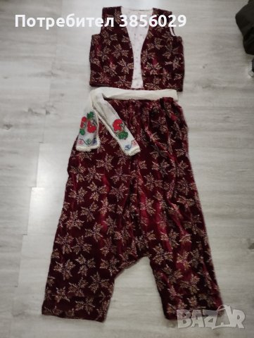 Автентични турски носии, снимка 1 - Други ценни предмети - 43732574