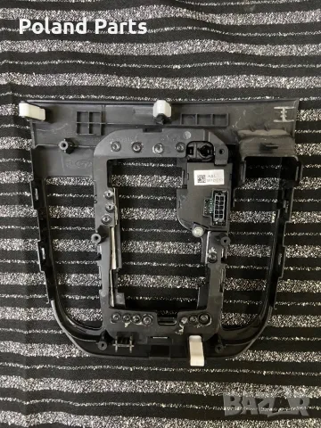 Панел скоростен лост Хюндай Йоник , снимка 2 - Части - 49275648