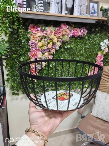 🍎 Метална фруктиера Pufo Modern – с бамбуково дъно, черна