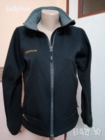 Columbia Titanium Softshell, Оригинал, Размер М. Код 2037, снимка 4 - Суичъри - 43196210