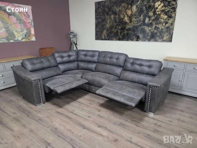 Кафяв ъглов диван от плат La-z-boy с електрически релаксиращ механизъм, снимка 2 - Дивани и мека мебел - 43285628
