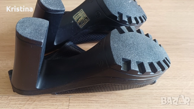 Нови черни токчета от естествена кожа, снимка 3 - Дамски обувки на ток - 52334876