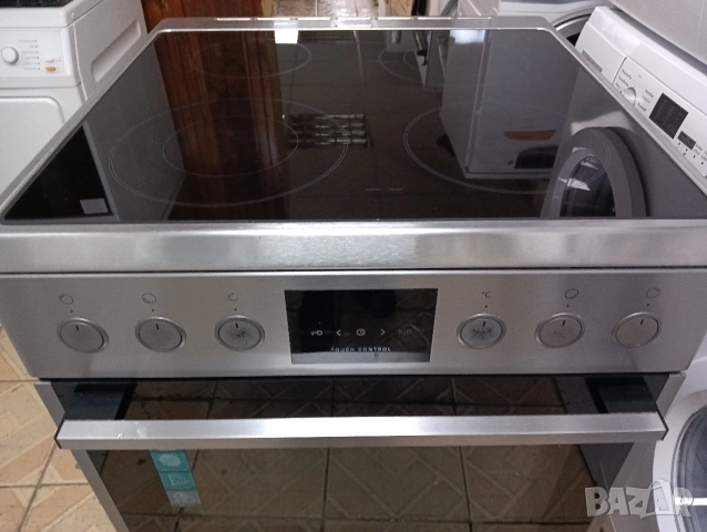 Иноксова свободно стояща печка с керамичен плот Gorenje с 2 години Гаранция!, снимка 2 - Печки, фурни - 53600810