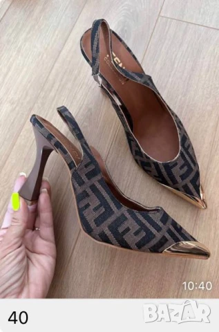 обувки new balance miu miu hermes ugg , снимка 14 - Дамски ежедневни обувки - 51387091