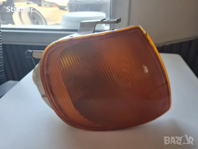 Мигач VW Polo 94-99г десен