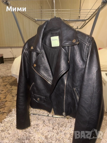 Кожено яке bershka