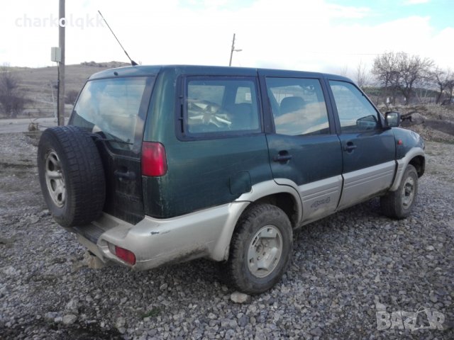 Продавам нисан терано на части, снимка 4 - Автомобили и джипове - 27356856