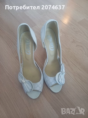 Продавам обувки на ток , снимка 3 - Дамски обувки на ток - 51644042