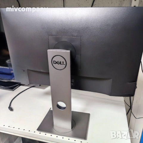 Монитор 24'DELL P2419H, снимка 14 - Монитори - 52629993