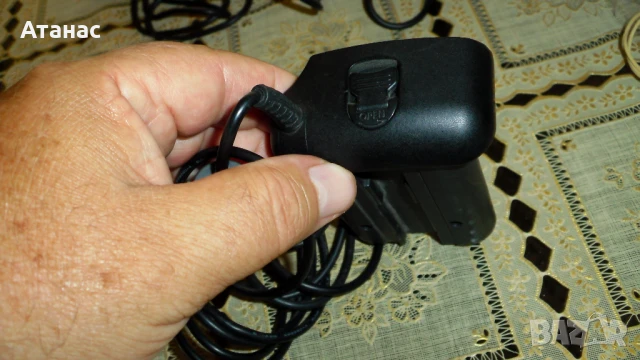 Дъми батерия/ адаптер/ DC COUPLER DR-E4 за CANON EOS 1D X Mark II  EOS-1D X Mark III , снимка 5 - Чанти, стативи, аксесоари - 51187433