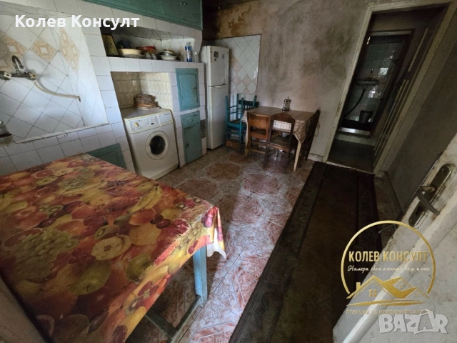 Продавам къща в град Гълъбово , снимка 12 - Къщи - 52538323