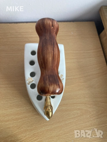 Чиния на две нива и декоративна ютия, снимка 4 - Декорация за дома - 53195437