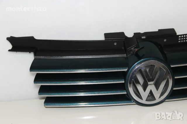 Предна решетка VW Bora (1998-2005г.) 1J5853655C / 1J5853655 предна емблема Бора тъмно зелана зелен, снимка 2 - Части - 48605962