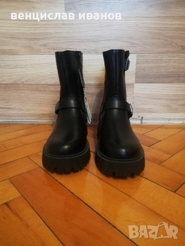 Дамски кожени боти