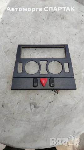 MERCEDES C класа W202 рамка капак радио капак радио 2106830625