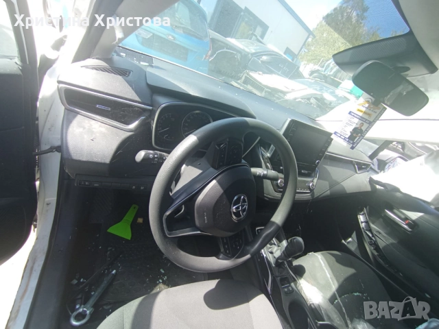 Табло Корола хибрид 2021, снимка 5 - Части - 51823136