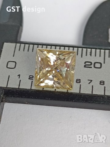 Уникален Топ Голям Фенси Шампанско Принцеса Мойсанит Диамант Moissanite Diamond 3+карата, снимка 7 - Други - 34904618