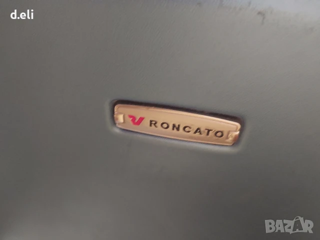 Два куфара RONCATO Italy Голям качествен куфар 70/30/50 см. , снимка 11 - Куфари - 47498150