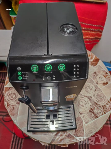 Кафе машина / Кафе автомат Philips, снимка 4 - Кафемашини - 51321101
