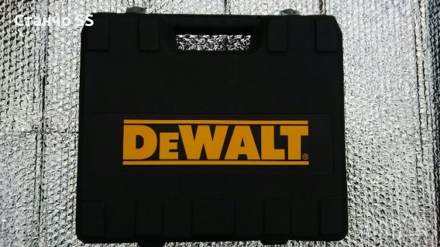 ВИНТОВЕРТ DeWALT , снимка 2 - Винтоверти - 38340577