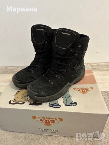 Дамски зимни обувки LOWA, снимка 2 - Други - 44000479