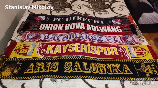 Футболни шалове на Arsenal, England, Aris, Schalke 04, St. Pauli and more, снимка 9 - Футбол - 40229407