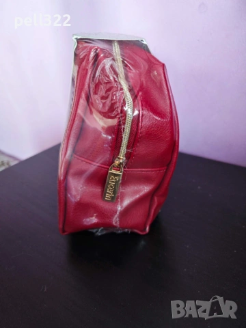 Eucerin DermoPURE Комплект за лице Трио за петна от акне, снимка 3 - Козметика за лице - 53018279