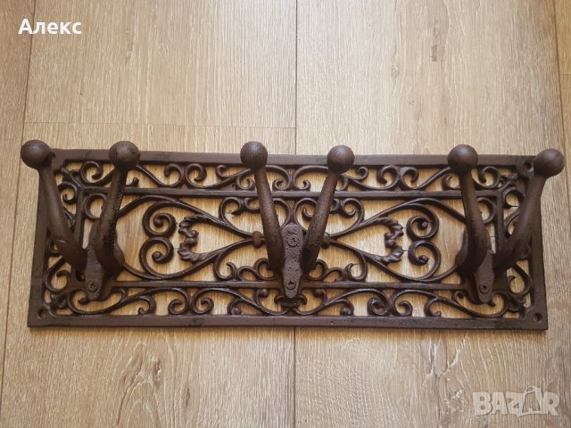 Масивна барокова закачалка– Чугун, снимка 3 - Закачалки - 37685576