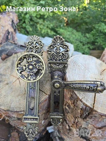 Месингови дръжки