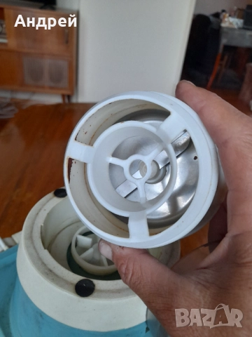 Стара кафемелачка Predom, снимка 5 - Антикварни и старинни предмети - 52147300