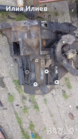 Скоростна кутия за пежо 406 2.0 хдй 