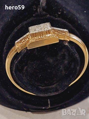 Дамскa златнa гривна-часовник 18 карата с 34 диаманта.Датира от началото на 20 век,марка Венус, снимка 3 - Гривни - 44086042