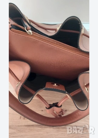 дамска чанта H&M, снимка 5 - Чанти - 52621103