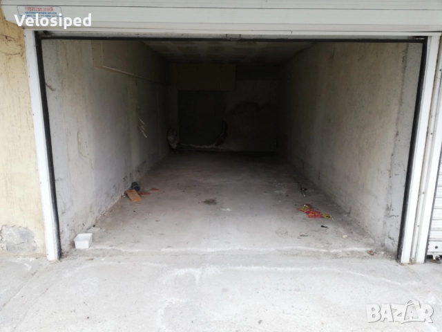 Давам гараж под наем с ток и вода 18кв/м, снимка 2 - Гаражи и паркоместа - 52906547