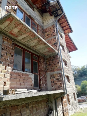 Продавам къща в град Батак , снимка 5 - Къщи - 51923188