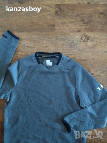 Under Armour Unstoppable Move Light Crew Warm-up - страхотна мъжка блуза , снимка 5 - Спортни дрехи, екипи - 43077844