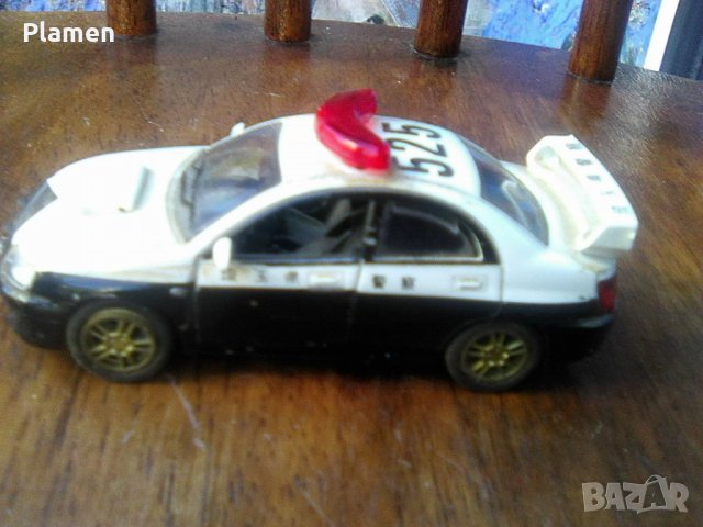 Модел на потрулна кола на японската полиция, снимка 1