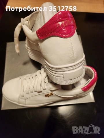 Нови маратонки MJUS , снимка 2 - Маратонки - 53293354