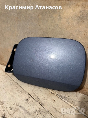 A2115840000. Вратичка резервоар капачка за Мерцедес Е-класа W211. Седан 