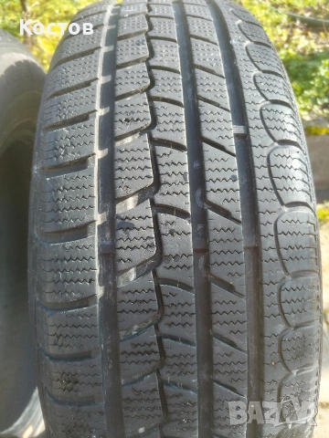 2 бр. Гуми Roadstone Winguard Snow G 215/65/16, снимка 2 - Гуми и джанти - 53402091
