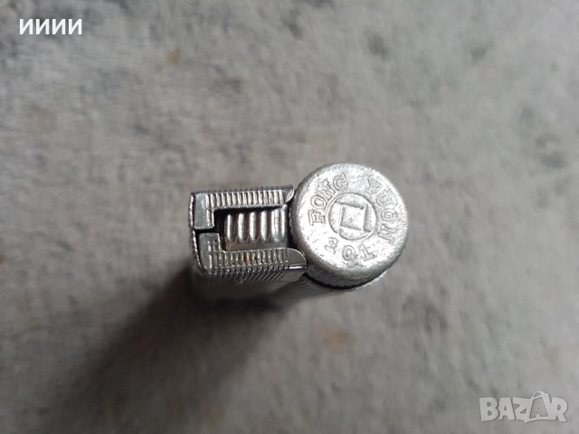 Корейска бензинова запалка , снимка 3 - Антикварни и старинни предмети - 52289914